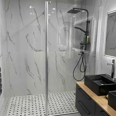 Superbe Carre Delfino Port De Apartment Nice